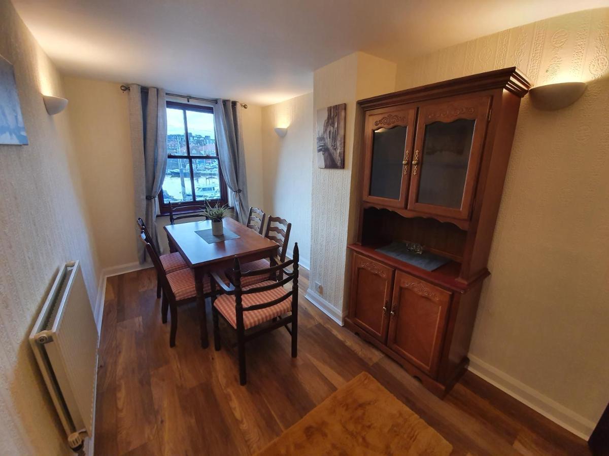 Marina House Appartement Whitby Buitenkant foto